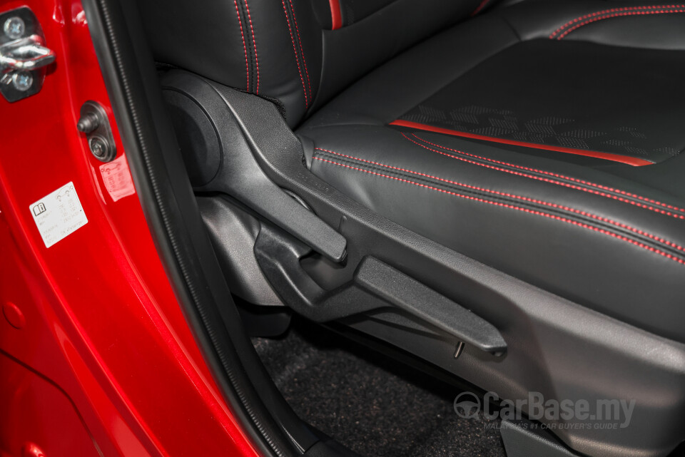 Perodua Traz D66B (2025) Interior