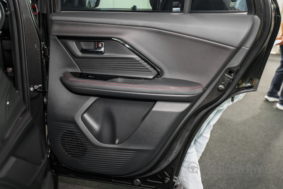 Perodua Traz D66B (2025) Interior