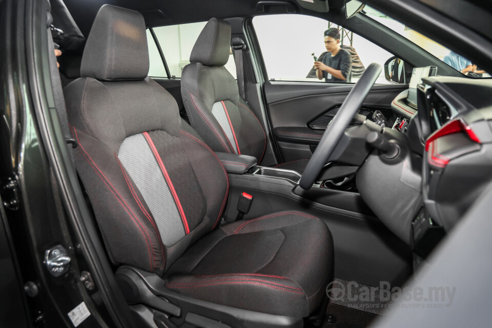 Perodua Traz D66B (2025) Interior