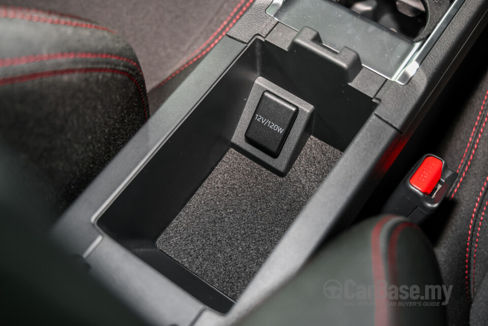 Perodua Traz D66B (2025) Interior