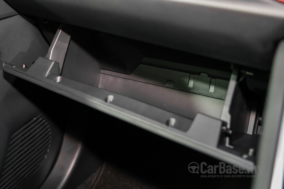Perodua Traz D66B (2025) Interior