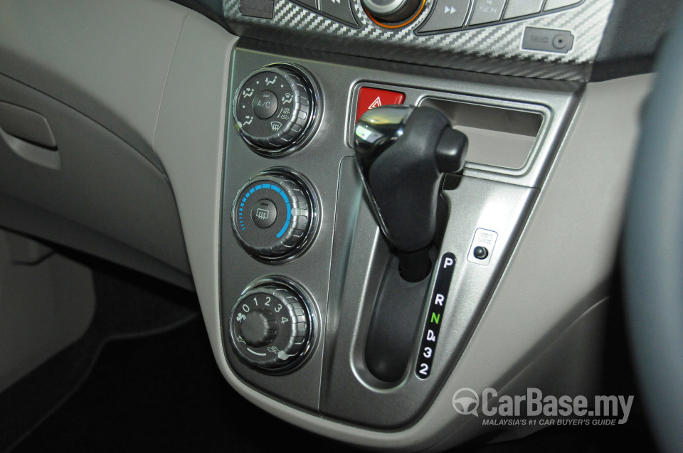 Perodua Myvi Mk2 (2011) Interior