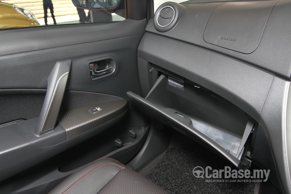 Perodua Myvi Mk2 Facelift (2015) Interior