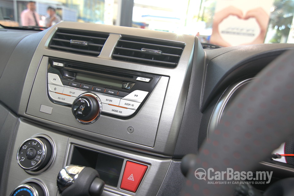 Perodua Myvi Mk2 Facelift (2015) Interior