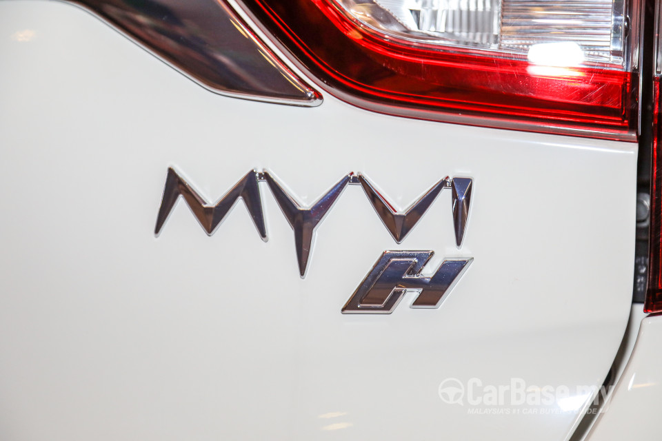 Perodua Myvi D20N (2017) Exterior