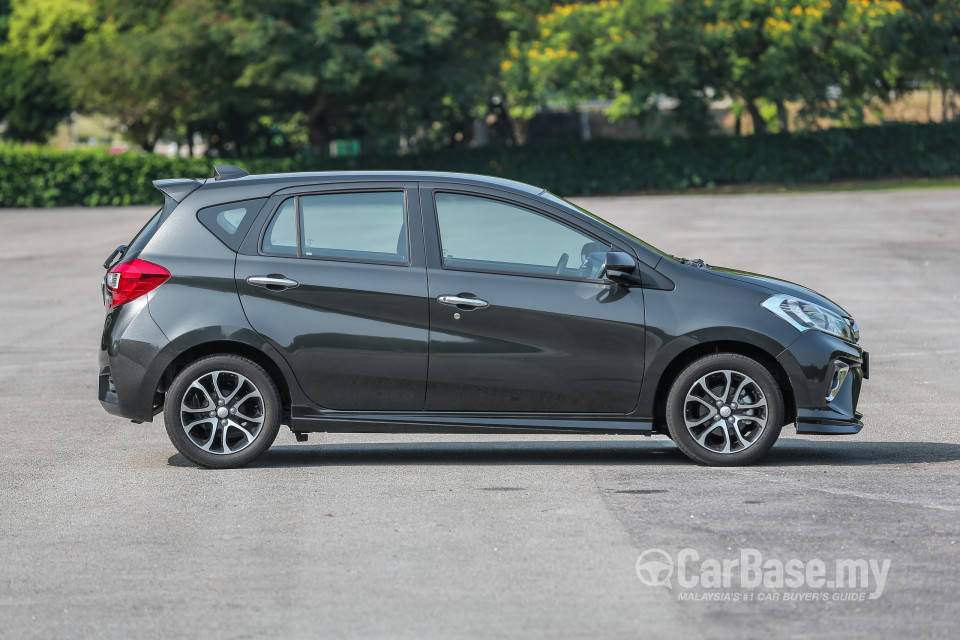 Perodua Myvi D20N (2017) Exterior