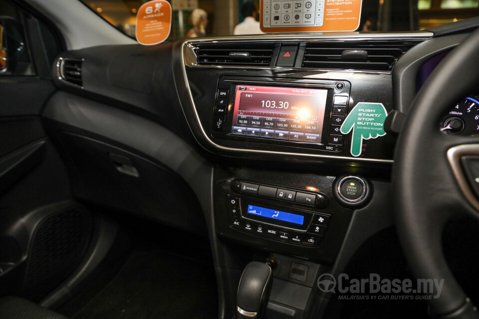 Mazda MX-5 ND (2015) Interior