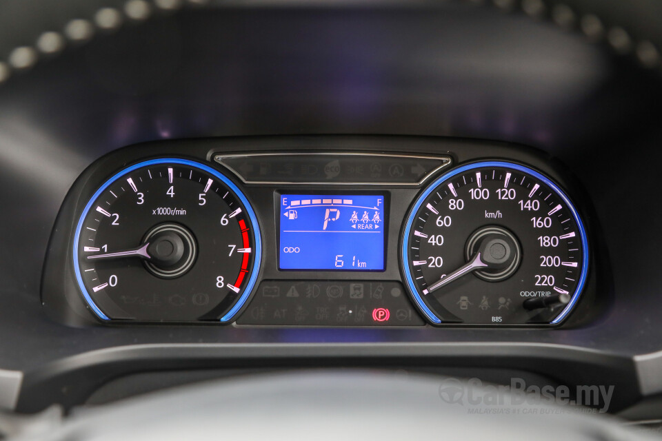 Toyota Fortuner AN160 (2016) Interior