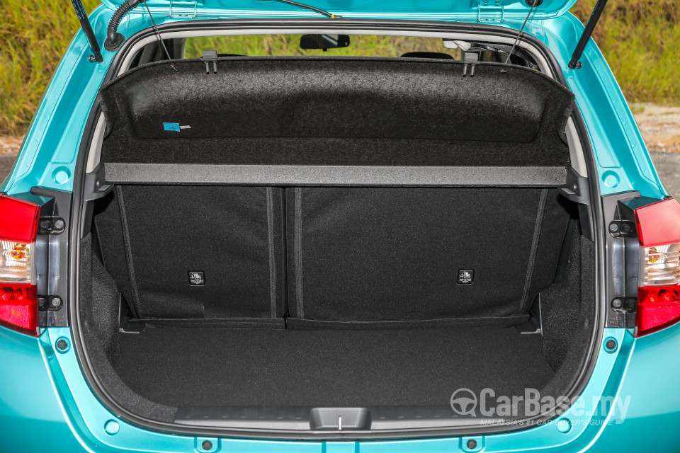 Perodua Myvi D20N (2017) Interior