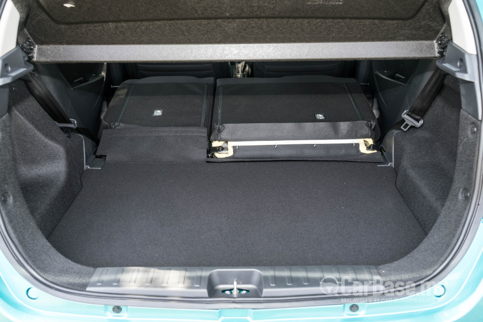 Perodua Myvi D20N (2017) Interior