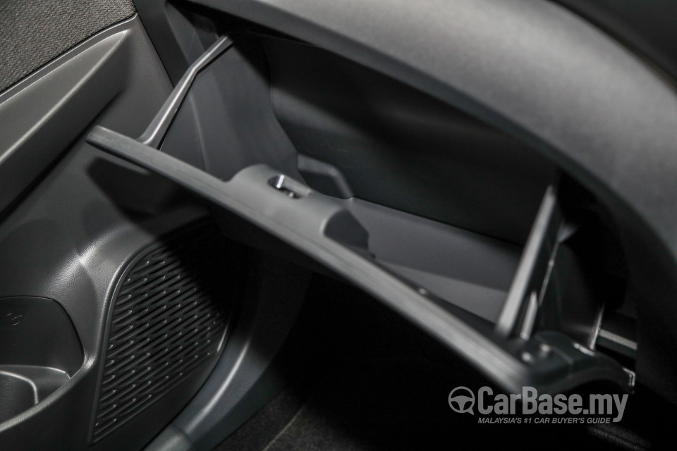 Perodua Myvi D51A (2021) Interior