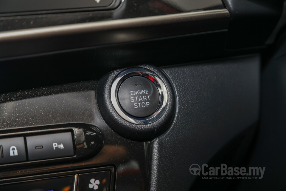 Mazda MX-5 ND (2015) Interior