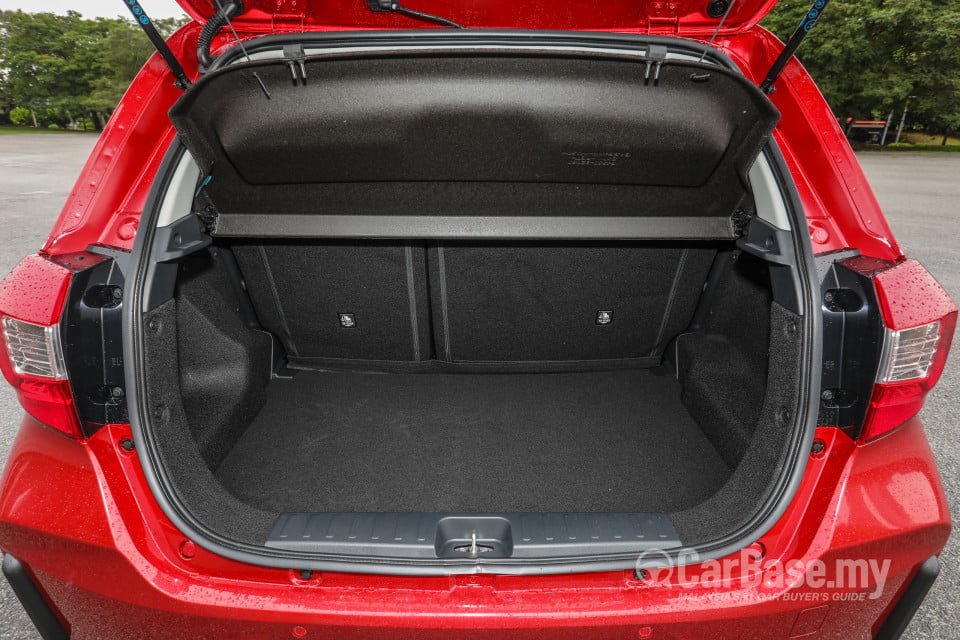 Perodua Myvi D51A (2021) Interior