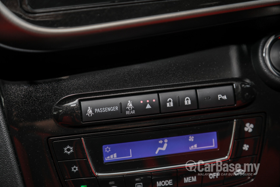 Perodua Myvi D51A (2021) Interior