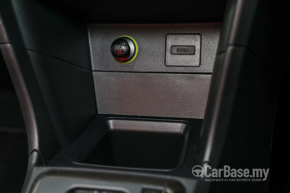 Perodua Myvi D51A (2021) Interior