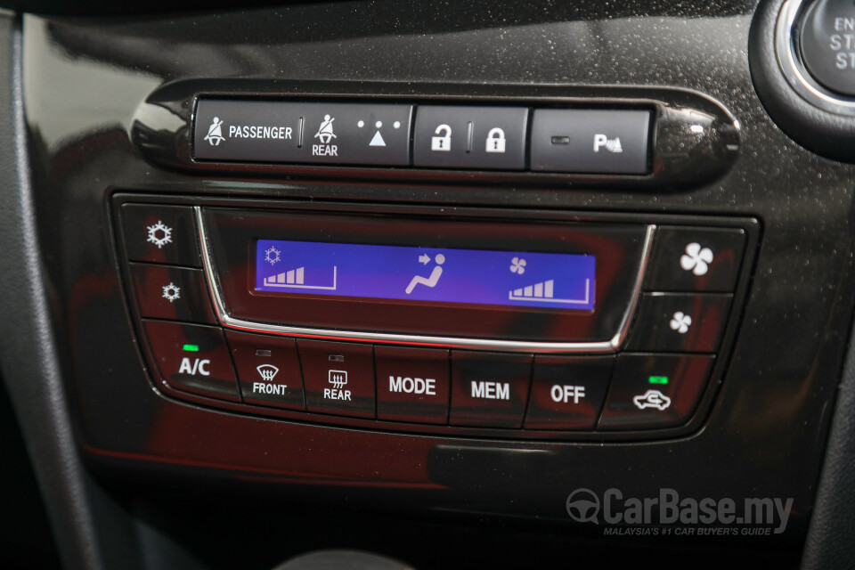 Perodua Myvi D51A (2021) Interior