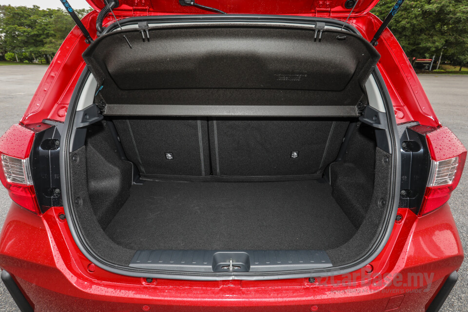 Perodua Myvi D51A (2021) Interior