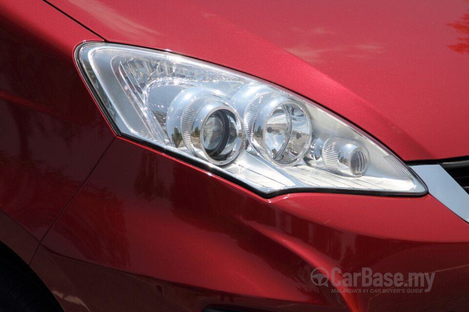 Nissan Grand Livina L11 Facelift (2013) Exterior