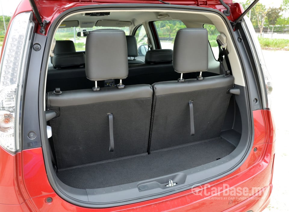 Perodua Alza Mk1 Facelift (2014) Interior