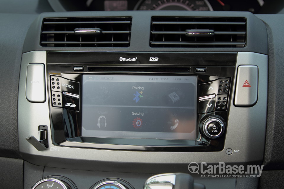 Perodua Alza Mk1 Facelift (2014) Interior