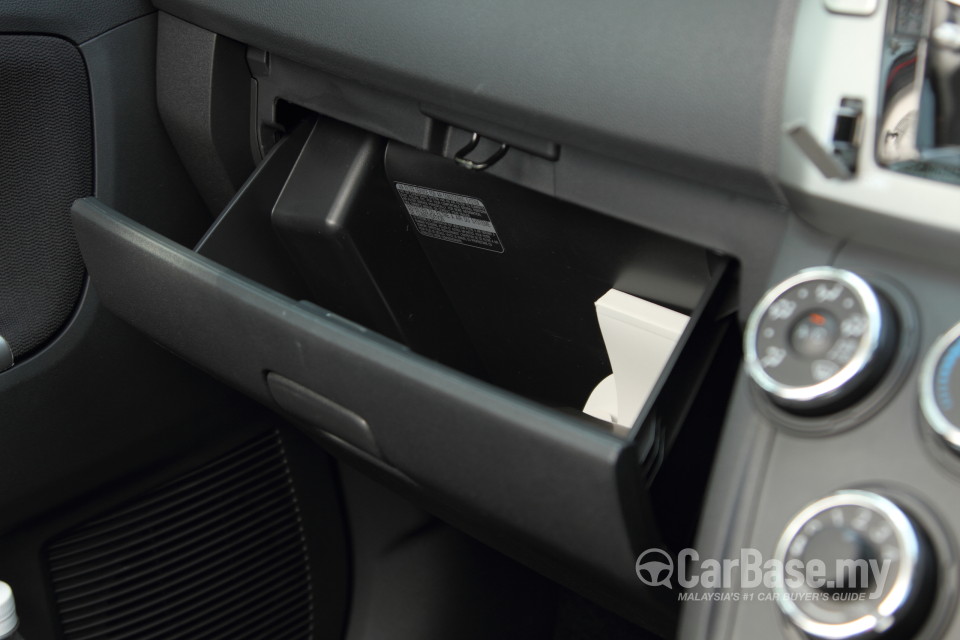 Perodua Alza Mk1 Facelift (2014) Interior