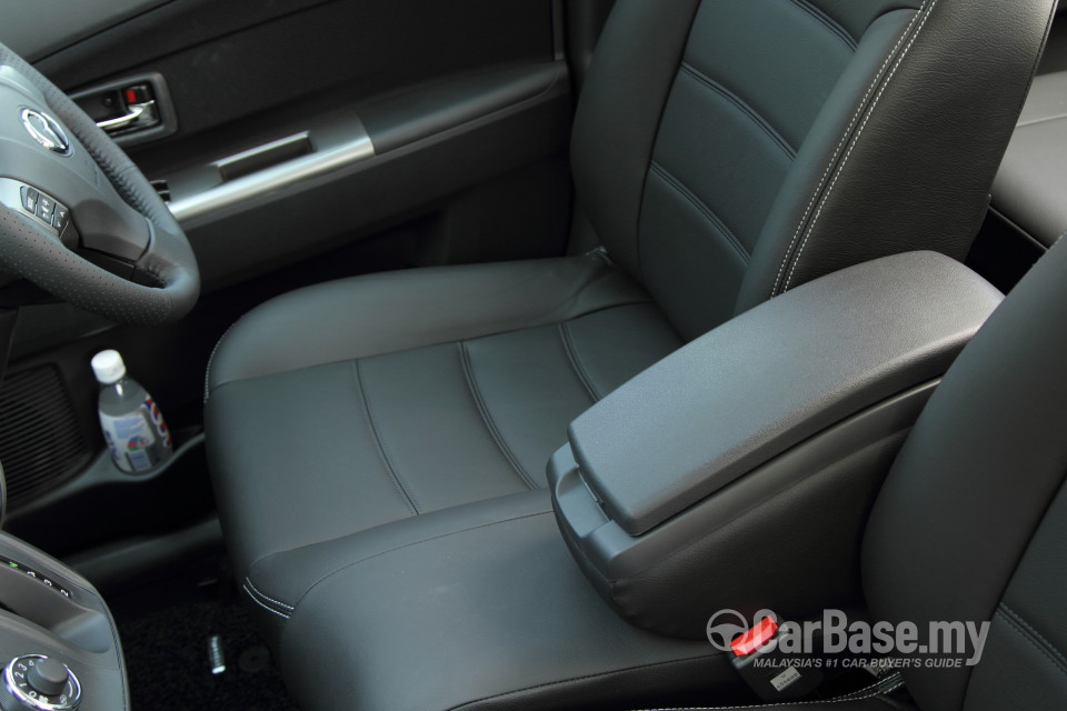 Perodua Alza Mk1 Facelift (2014) Interior