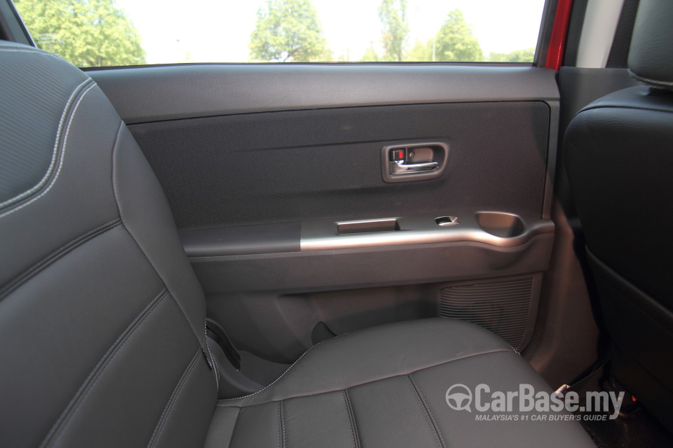 Perodua Alza Mk1 Facelift (2014) Interior