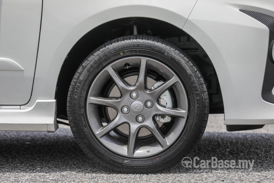 Perodua Alza Mk1 Facelift 2 (2018) Exterior