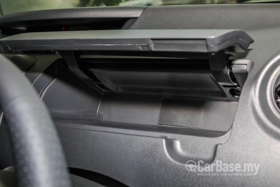 Perodua Alza Mk1 Facelift 2 (2018) Interior