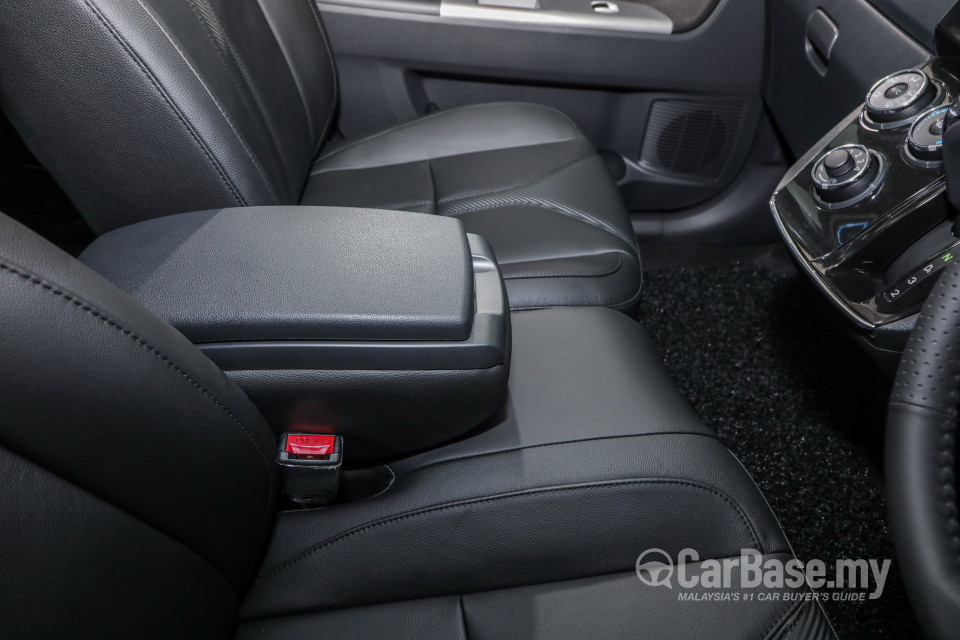 Perodua Alza Mk1 Facelift 2 (2018) Interior