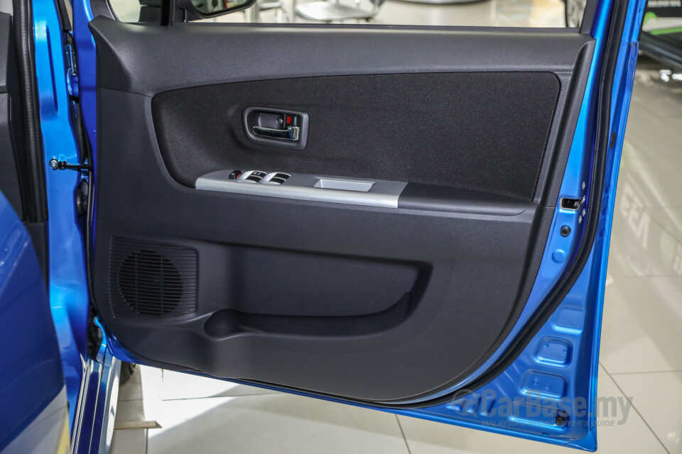 Perodua Aruz D38L (2019) Interior