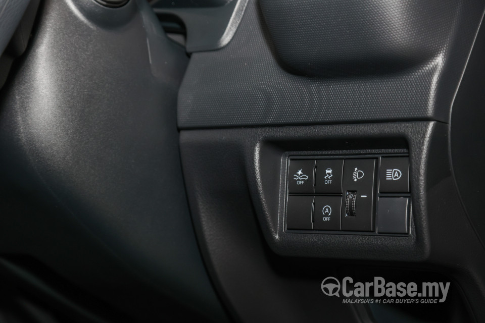 Perodua Alza D27A (2022) Interior