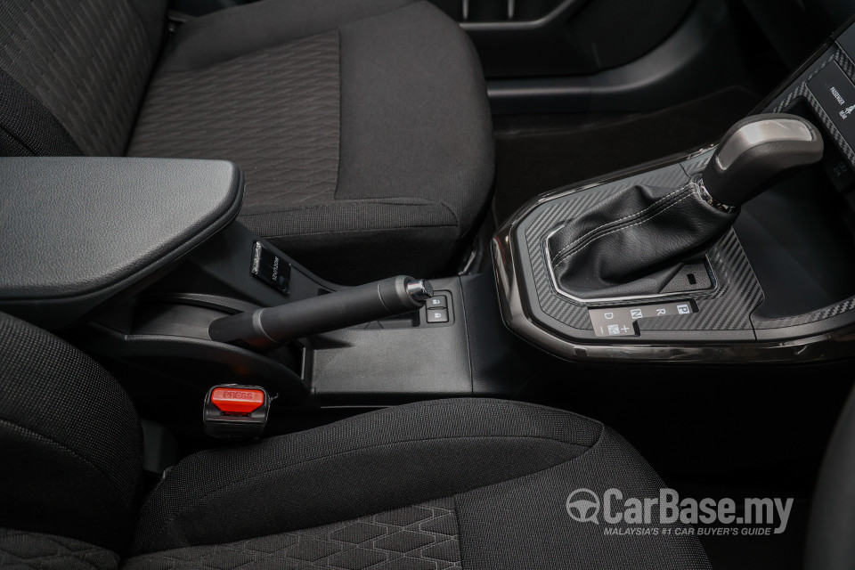 Perodua Alza D27A (2022) Interior