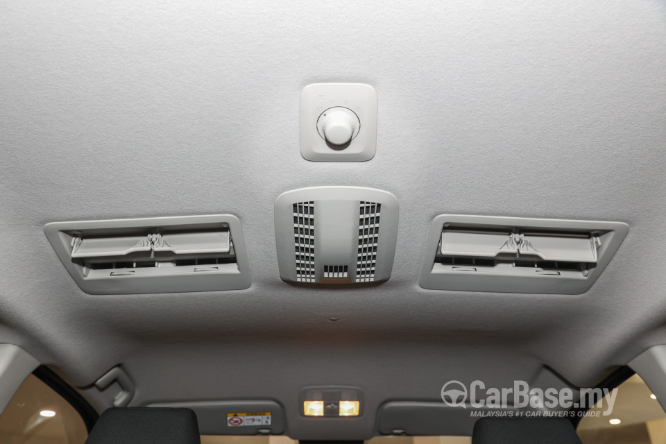 Perodua Alza D27A (2022) Interior
