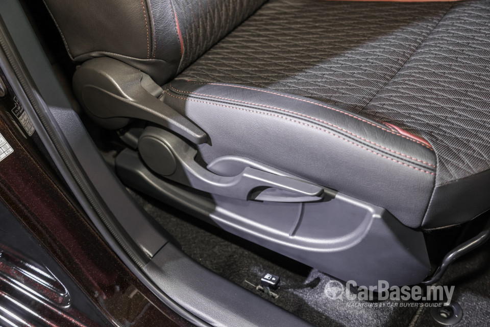 Perodua Alza D27A (2022) Interior