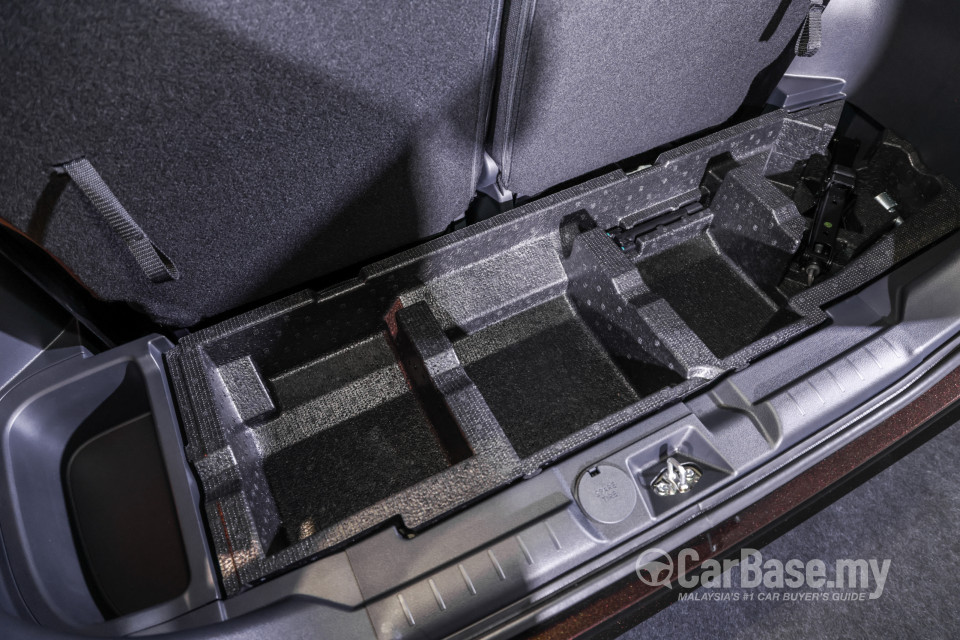 Perodua Alza D27A (2022) Interior
