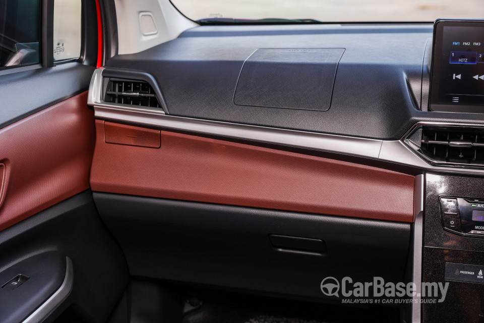 Perodua Alza D27A (2022) Interior