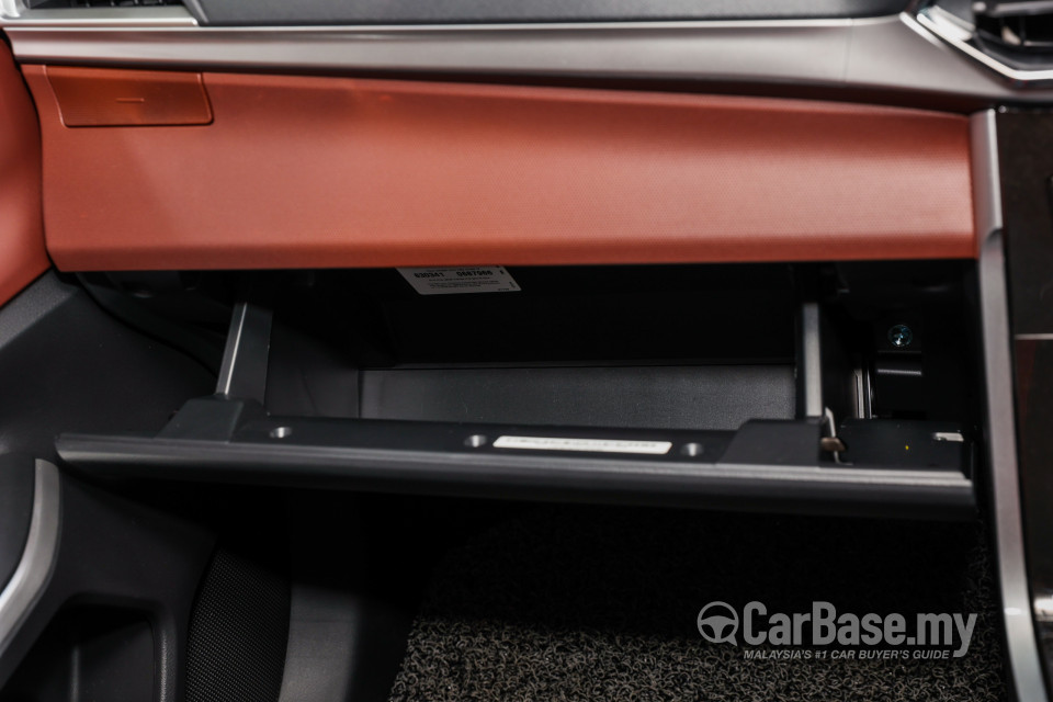 Perodua Alza D27A (2022) Interior