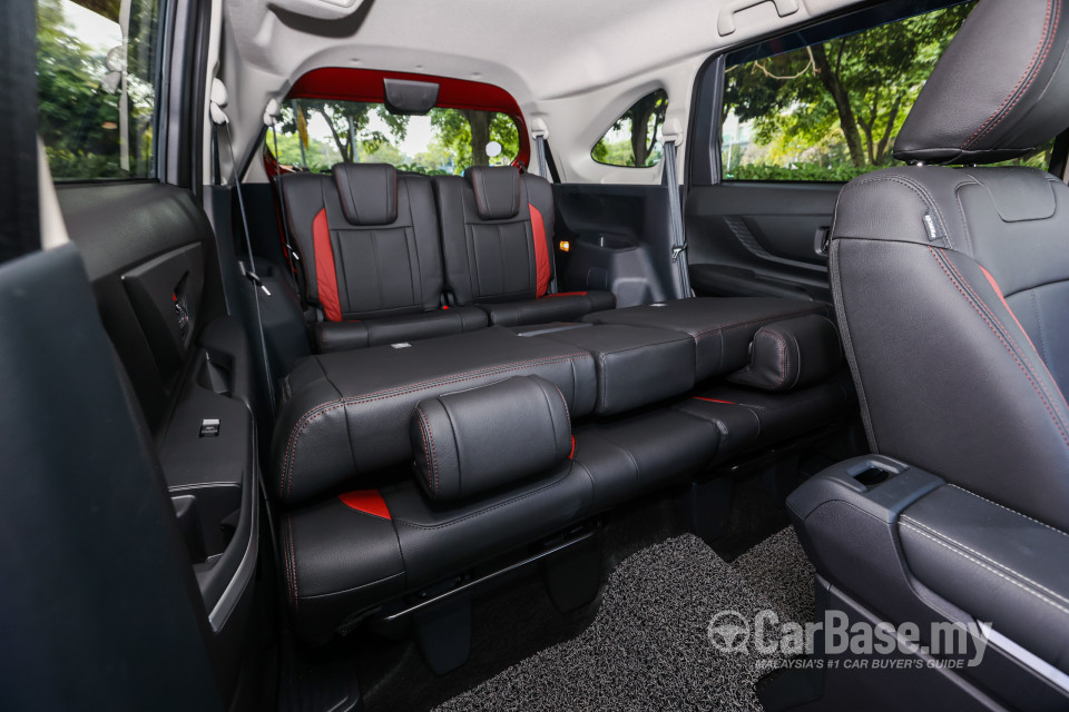 Perodua Alza D27A (2022) Interior