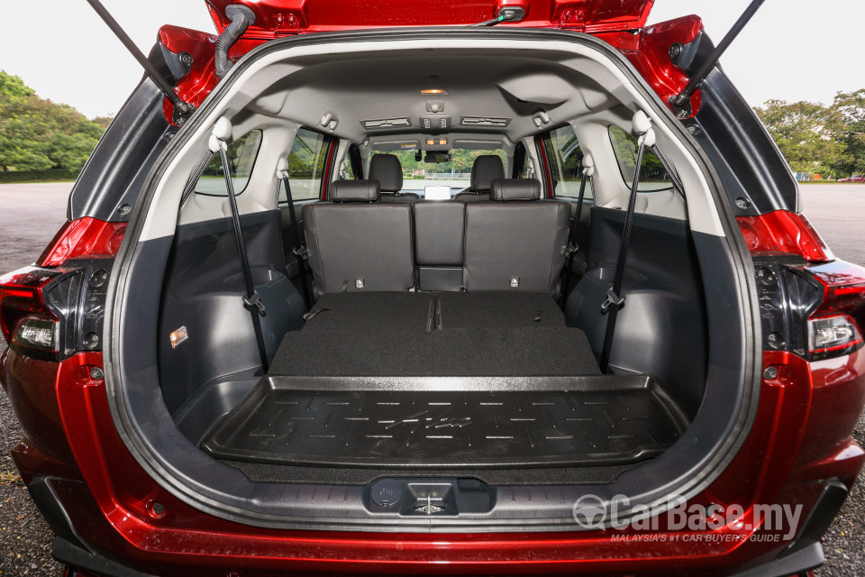 Perodua Alza D27A (2022) Interior