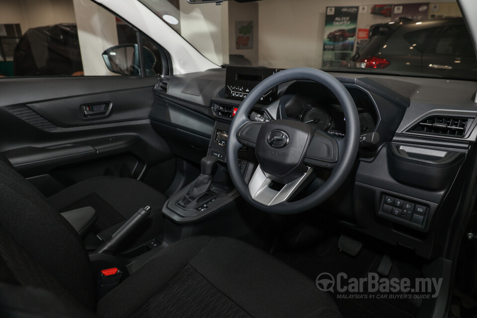 Perodua Alza D27A (2022) Interior