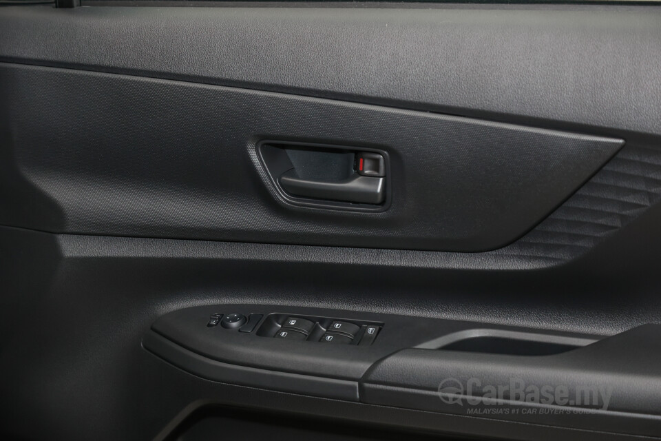 Perodua Alza D27A (2022) Interior