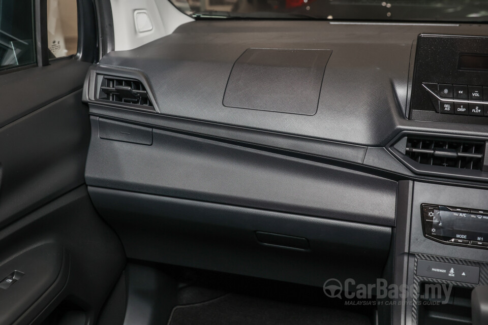 Perodua Alza D27A (2022) Interior