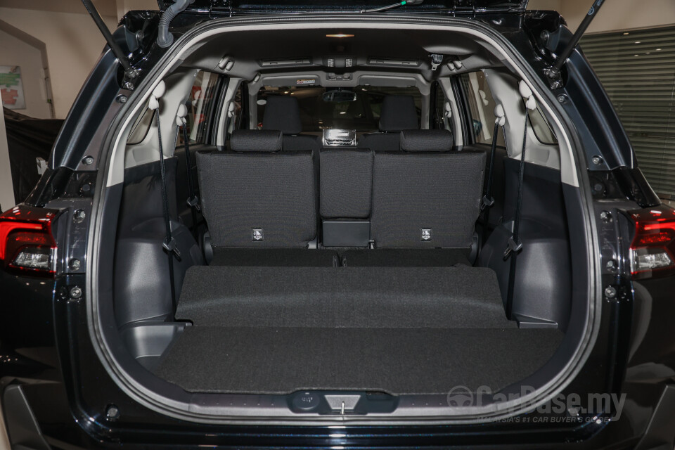Perodua Alza D27A (2022) Interior