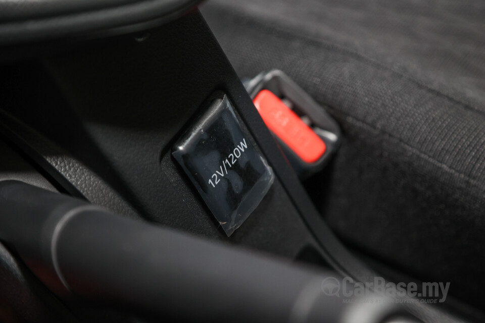 Perodua Alza D27A (2022) Interior