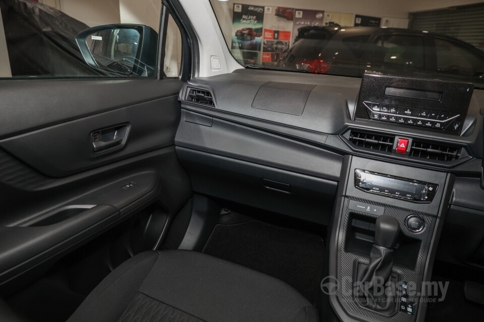 Perodua Alza D27A (2022) Interior