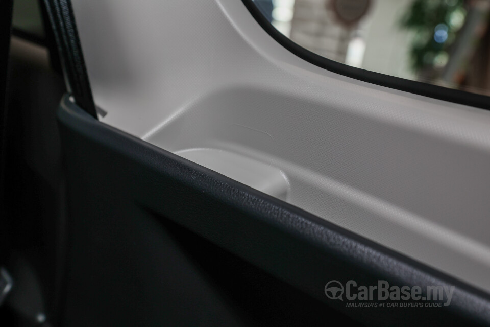 Perodua Alza D27A (2022) Interior