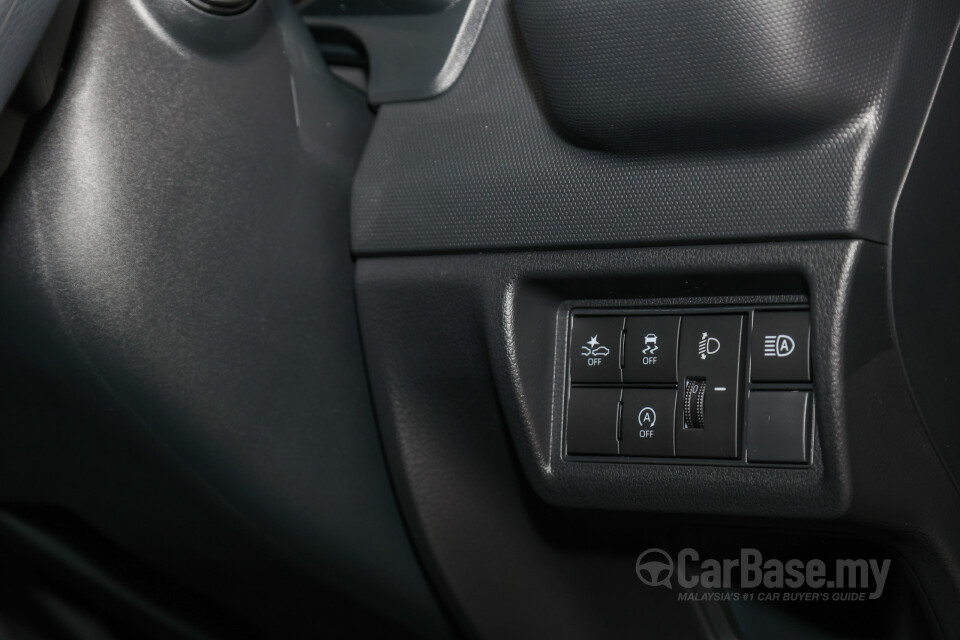 Perodua Alza D27A (2022) Interior