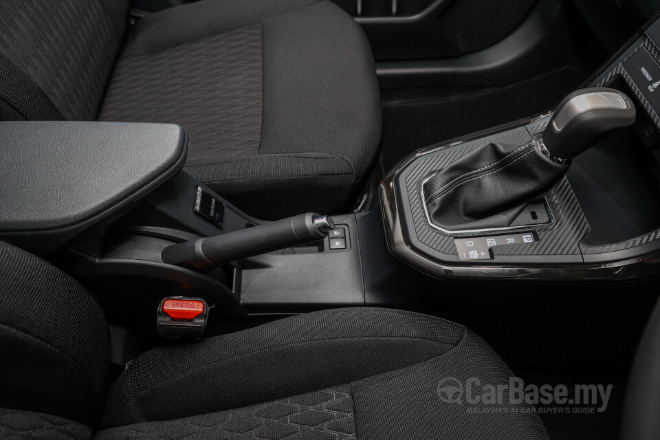 Perodua Alza D27A (2022) Interior