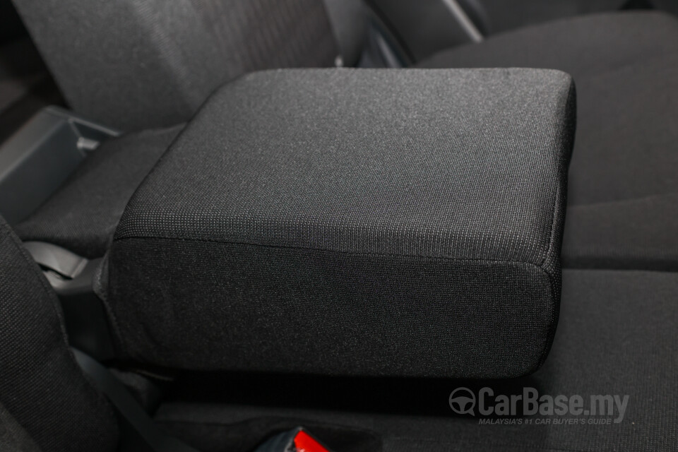 Perodua Alza D27A (2022) Interior